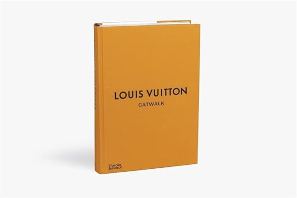 New Mags - Louis Vuitton Catwalk